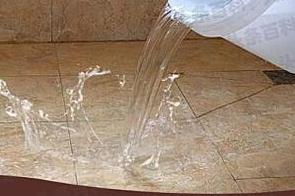 武平漏水维修 免砸砖防水材料该如何施工